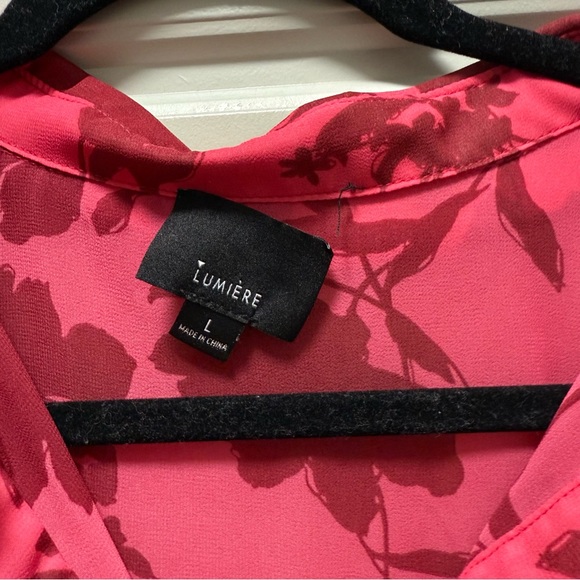 Lumiere Red Floral Button Down Shirt - Picture 4 of 7